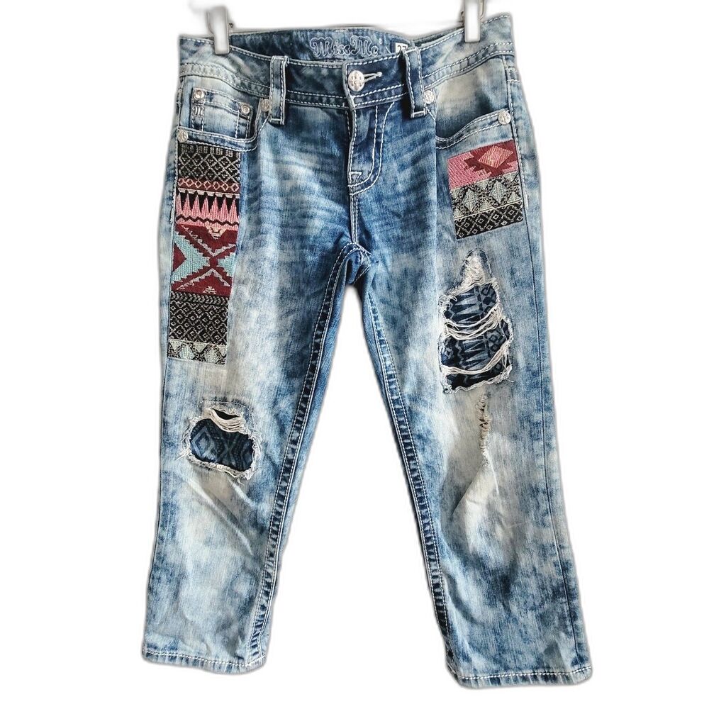 Miss Me Signature Cuffed Capri Jeans Womens Size 26 Acid Wash Patched Distressed